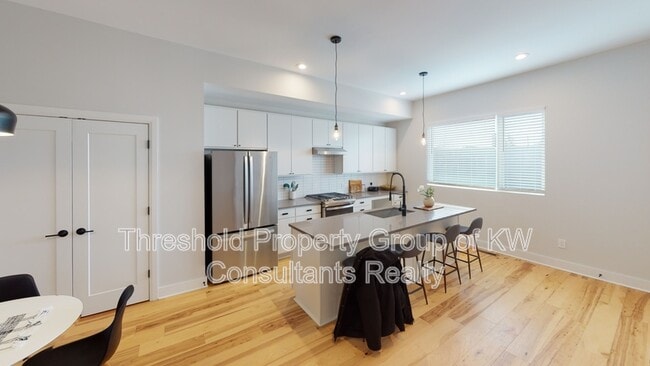 Building Photo - 1159 N 4th St Rental