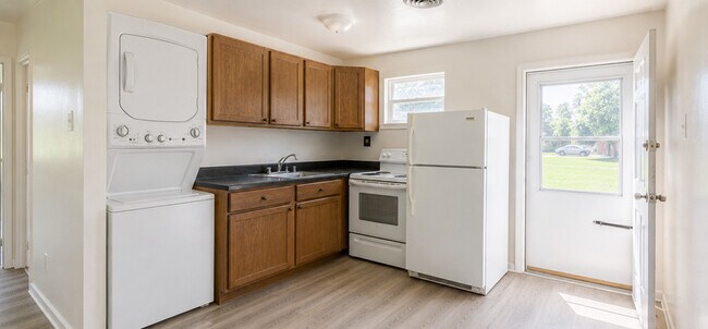 Photo - 7811 Maris Rd Unit 7811 Maris Rd