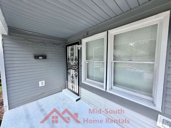 Photo - 1199 Tunstall St