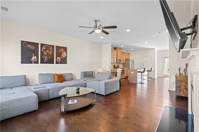 887 Ambient Way