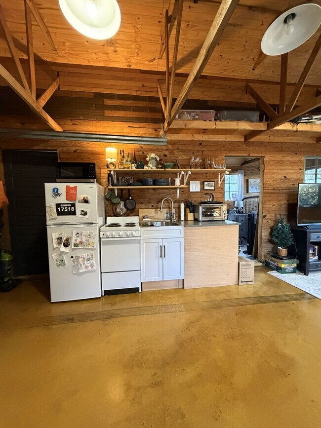 Photo - 185 O'Farrell St - 1 bed/1 bath - Available early July!