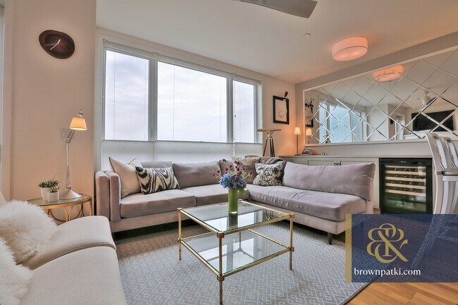 Photo - 3190 Scott St Unit 306I