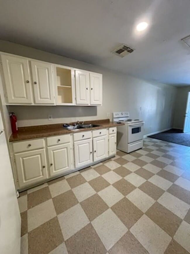 Photo - 1209-1209 Mulcahy St Unit 1205