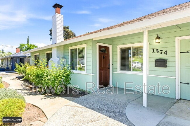 Photo - 1574 Alpine Dr