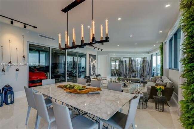 Photo - 18555 Collins Ave Unidad 18555 Collins Ave appt 2403