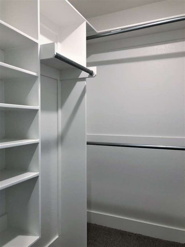 10673 Brothers Ln Unit B