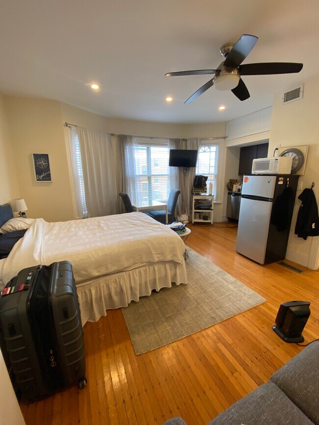 Studio - 15 Chiswick Ter Unit 1