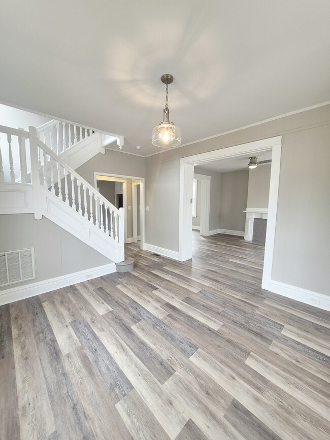 Photo - 3325 Florida Ave