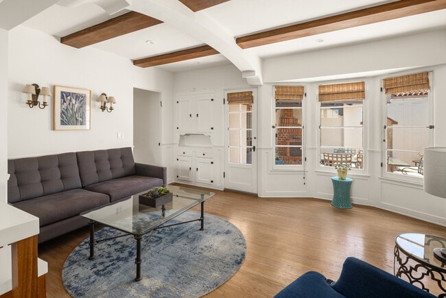 Photo - 1116 S La Jolla Ave