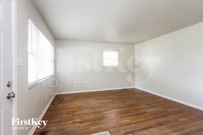 Photo - 7320 E 51st St