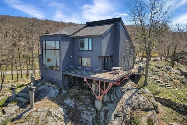 Photo - 94 Mine Hill Rd