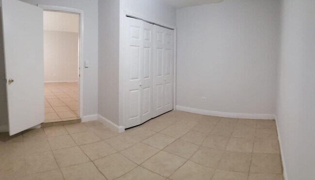 Photo - 1519 Scott Ave