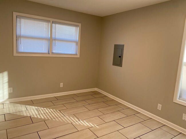 Photo - 77 Briarcliff Dr