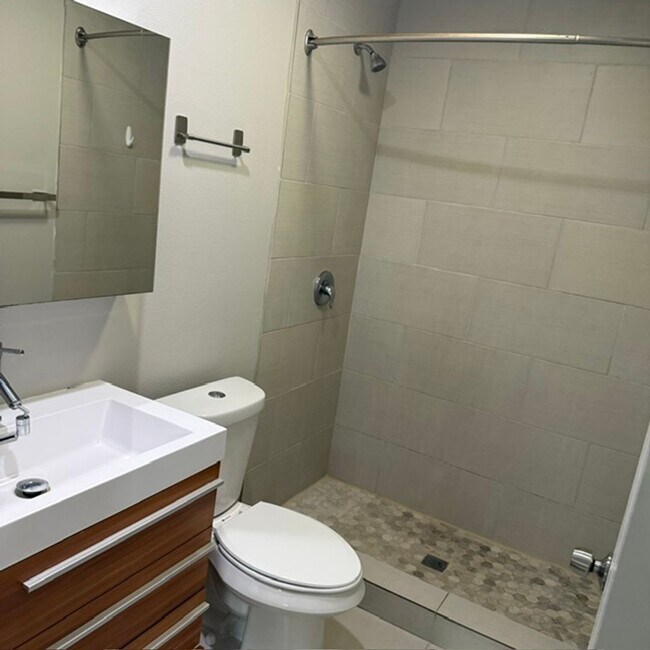 Photo - 2 Bedroom 1 Bath House with garage