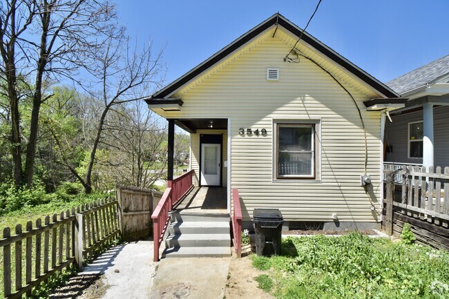 Building Photo - 3549 Lossing St Rental