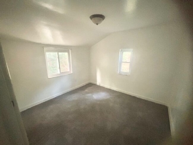 Photo - 2 bed/1 bath townhome 15221