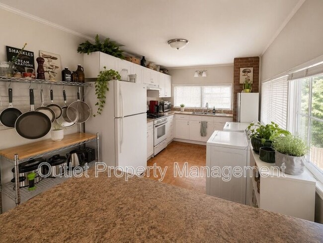 Photo - 307 E Livingston St Unit 307A