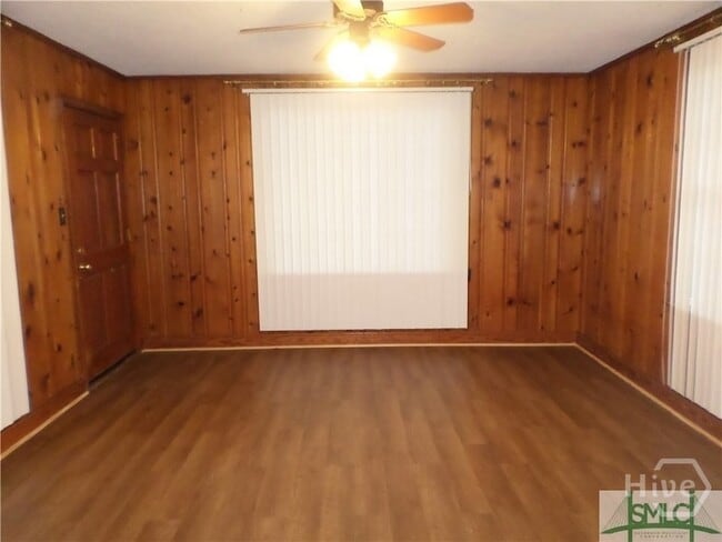 141 Rommel Ave