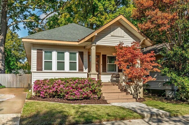 Photo - 1932 Carr Ave