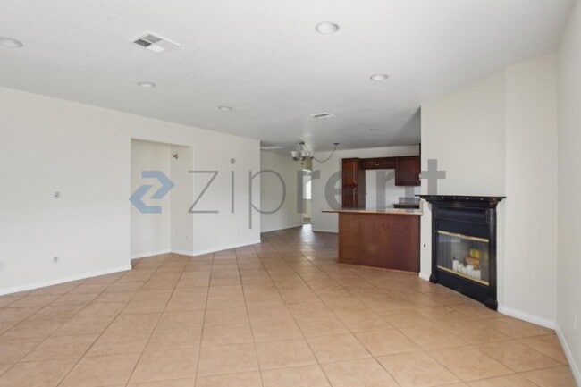 Photo - 1365 Valley View Ave