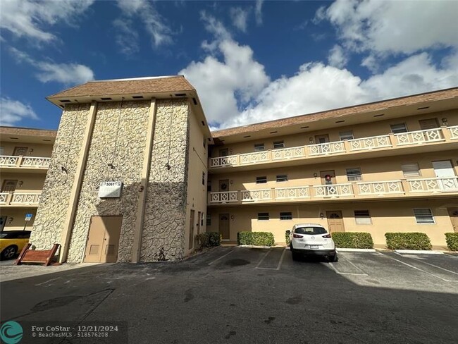 Photo - 5061 W Oakland Park Blvd Condominio Unidad 307