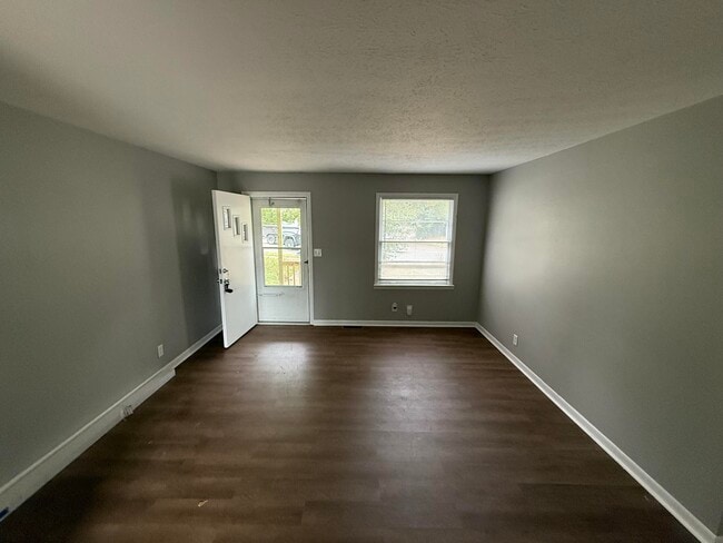 Photo - 134 Halls Ln