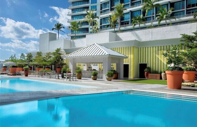 Photo - 1300 S Miami Ave Unidad 3108