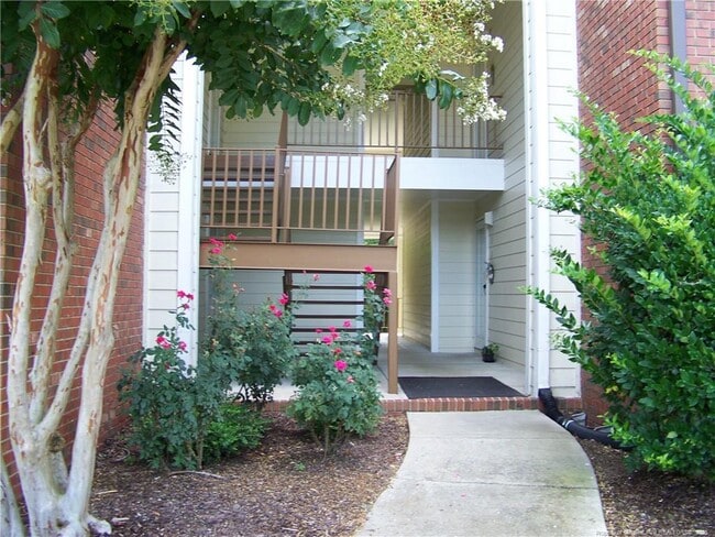 Building Photo - 513 Meadowland Ct Rental