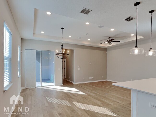 Photo - 660 Kimber Ln