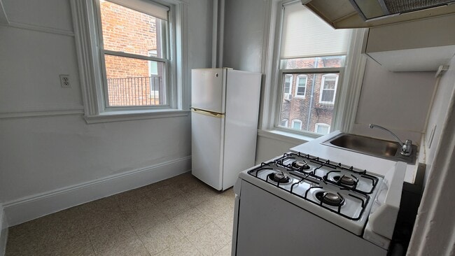 Photo - 124 Warren St Unit 120-14