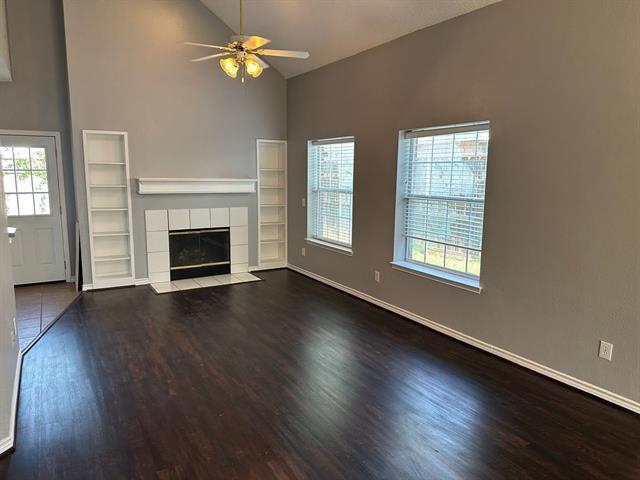 Photo - 8105 Burleigh St