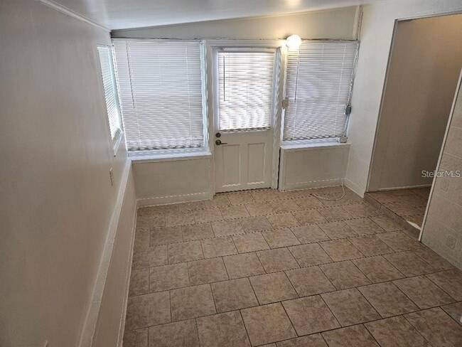 Photo - 103 32nd St NW