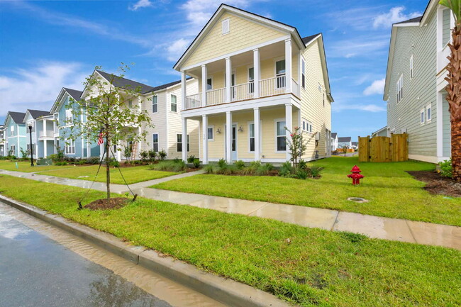 BRAND NEW CONSTRUCTION IN CARNES CROSSROADS - BE THE FIRST TO CALL IT HOME!