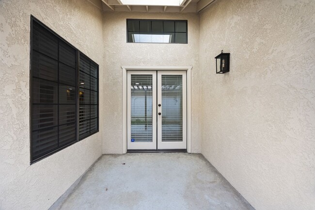 Photo - Beautiful Home in the Vineyards!