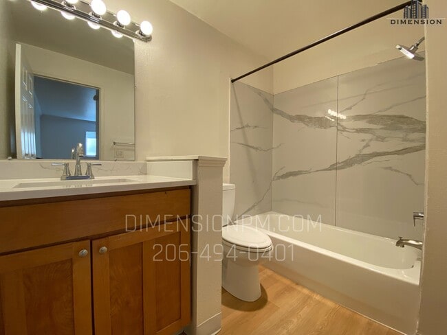 Photo - 1519 Maple Ln