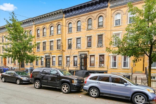 Photo - 422 Bleecker St Unit 3L