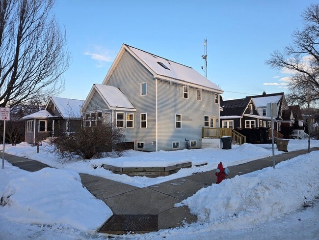 Photo - 1714 Erie Ct