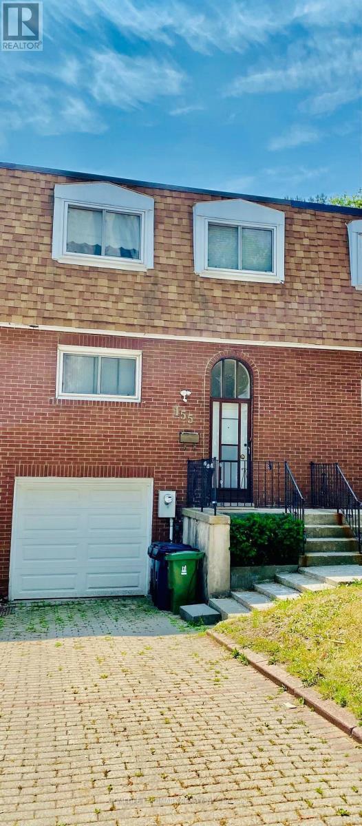 Photo - 155 Corinthian Blvd