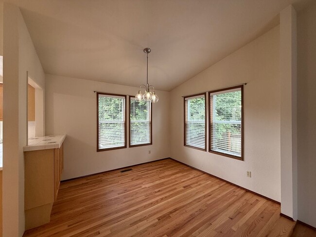 Photo - Beautiful 4 bed 2.5 bath Edmonds, WA. $3850/mo.