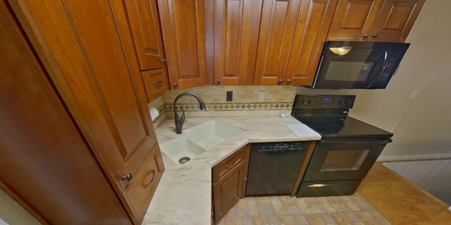 Photo - 1885 S Quebec Way Unidad E16