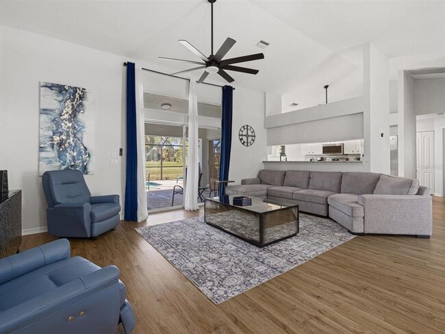 Photo - 39 Long Meadow Ct