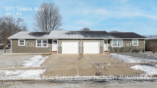 Photo - 502 Tampa Way