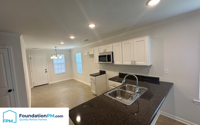 Photo - 307 Chestnut St