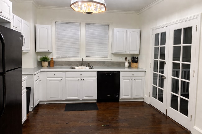 Photo - 247 N Main St Unidad 1