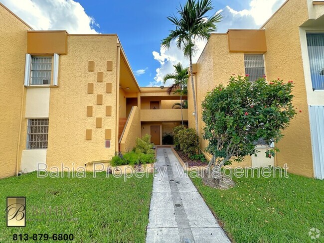 Building Photo - 9340 W Flagler St Unit Apt 108B