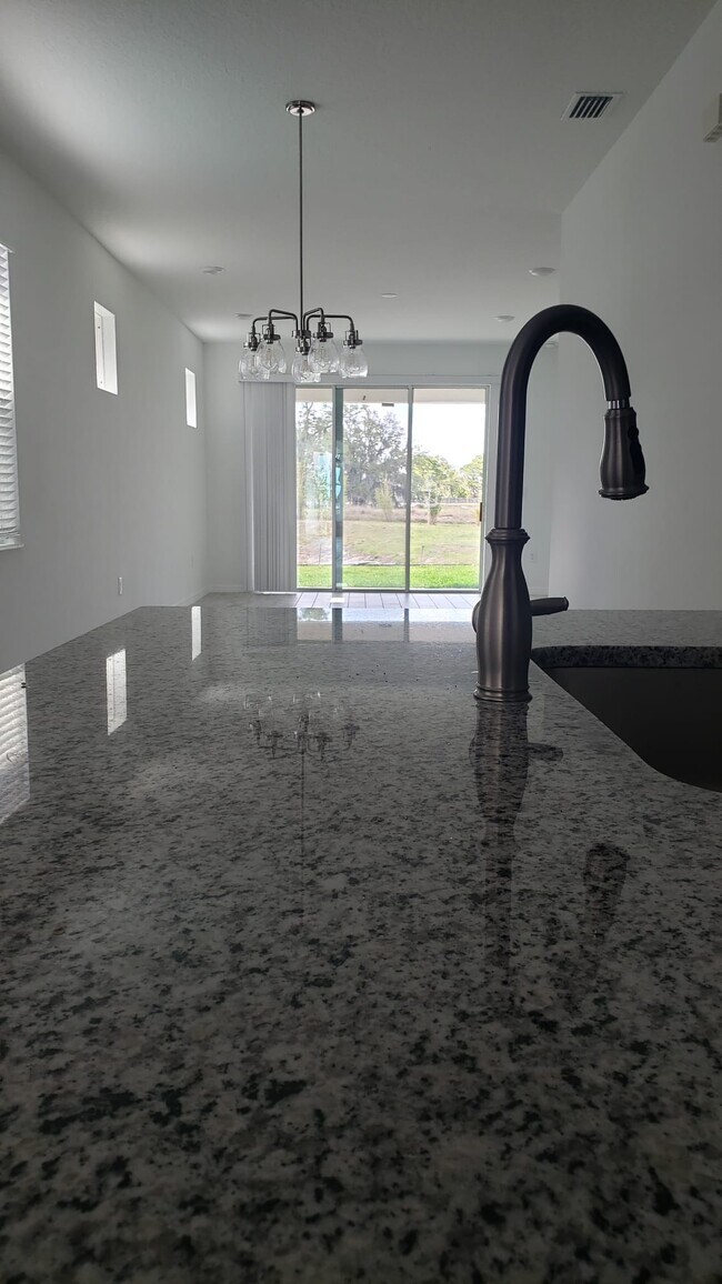 Photo - 6709 Great Bear Dr