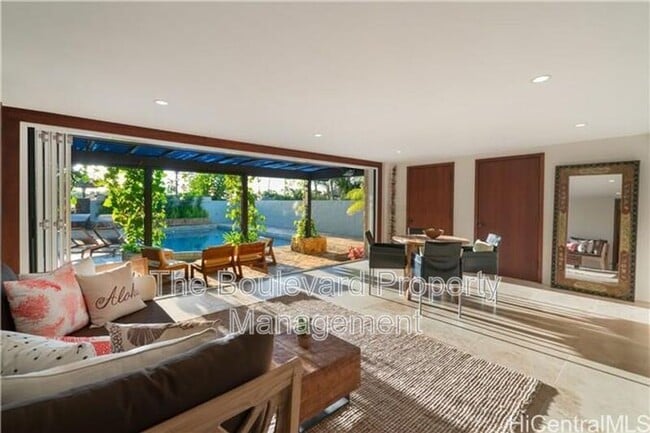 Photo - 4316 Aukai Ave Unit #D