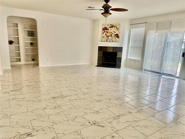 Photo - 521 Paladin Pl