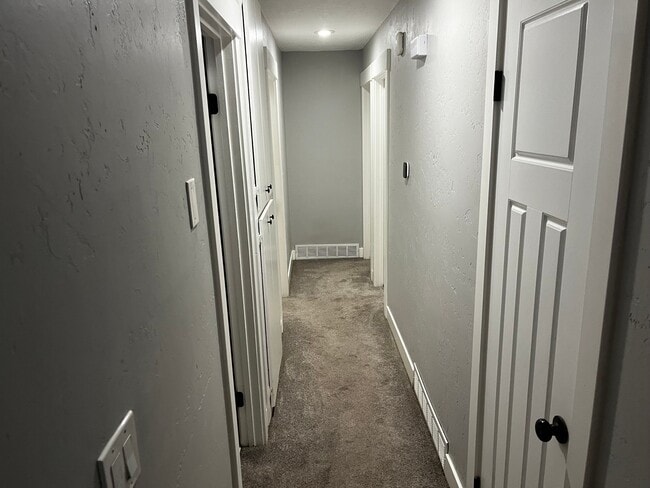 Photo - 6823 S 1905 W