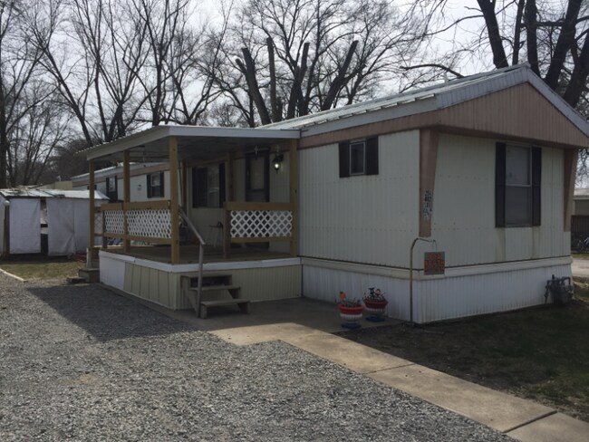 Photo - 402 S Ralph St Casa